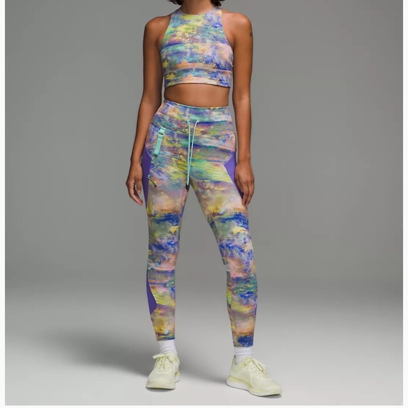 lululemon athletica Pants - 😍NWTs Lululemon Cargo Super-High-Rise Hiking Tight 25"